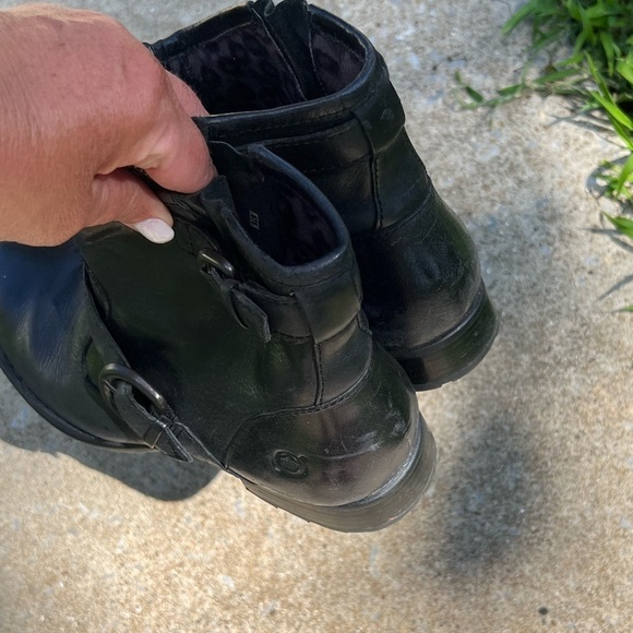 BORN Ankle Boots - Picture 5 of 10